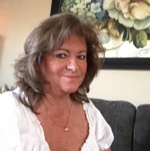 Meet your Posher, Liz